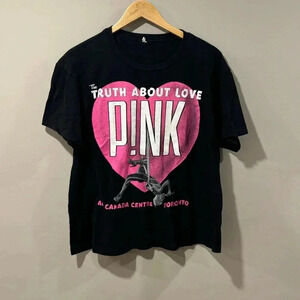PINK  Air Canada Concert T-Shirt